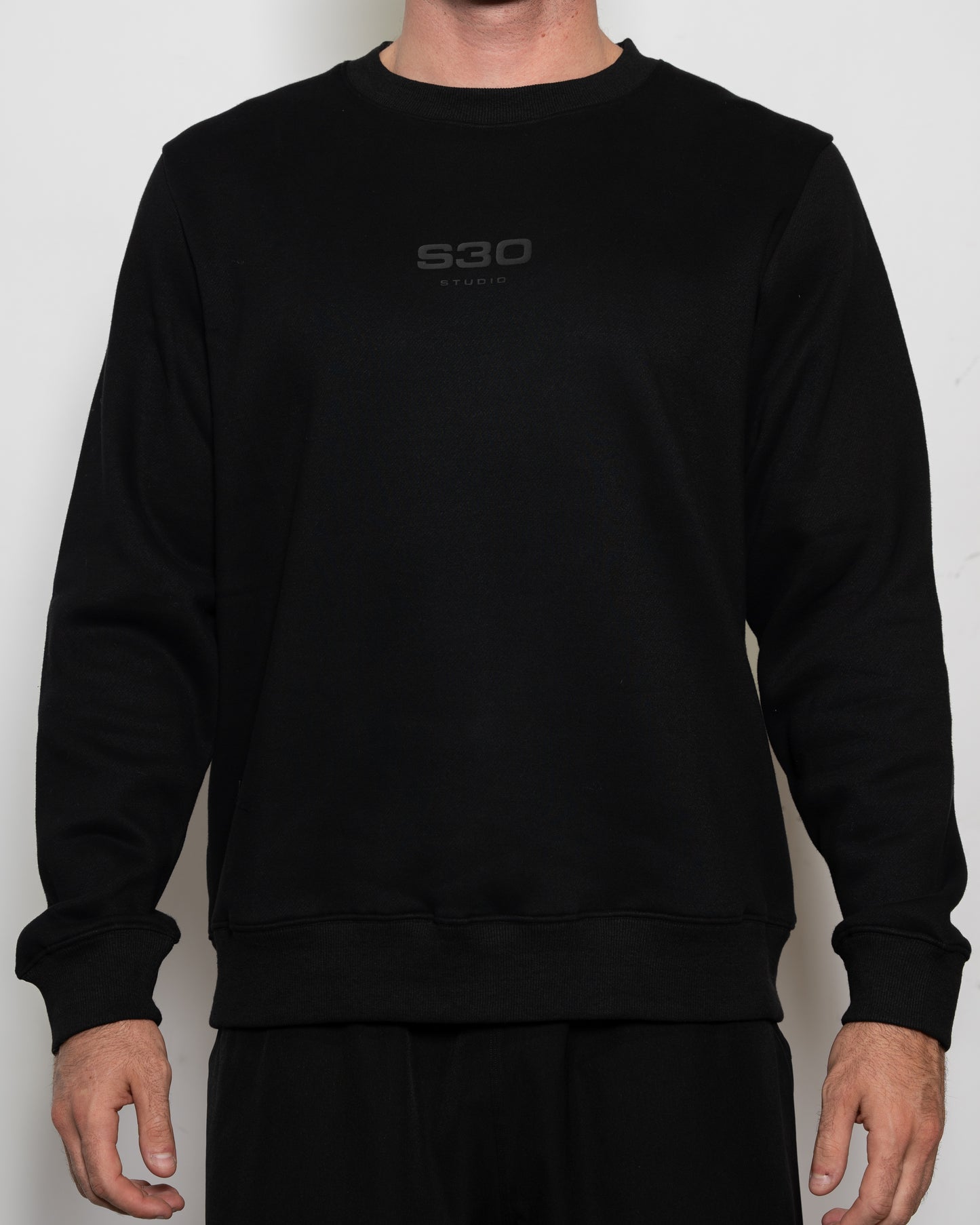 S30 STAPLE CREWNECK